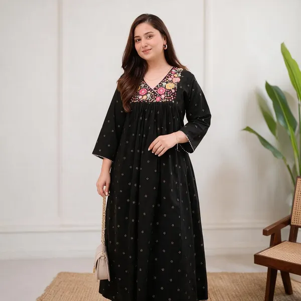 Black_Cotton_Premium_Cotton_Kurta_Set_For_Women