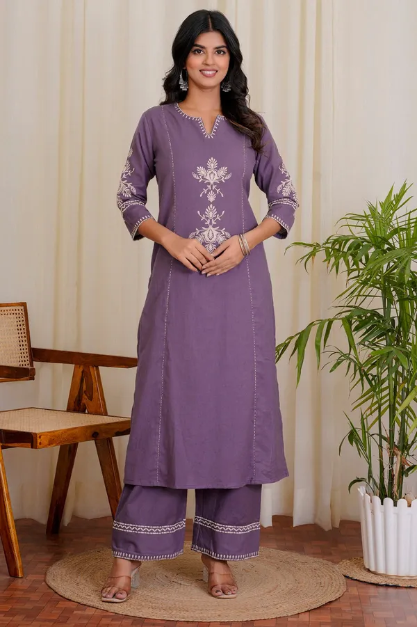 Mauve_Purple_Cotton_Kurta_and_Pant_Set_with_White_Floral_Embroidered