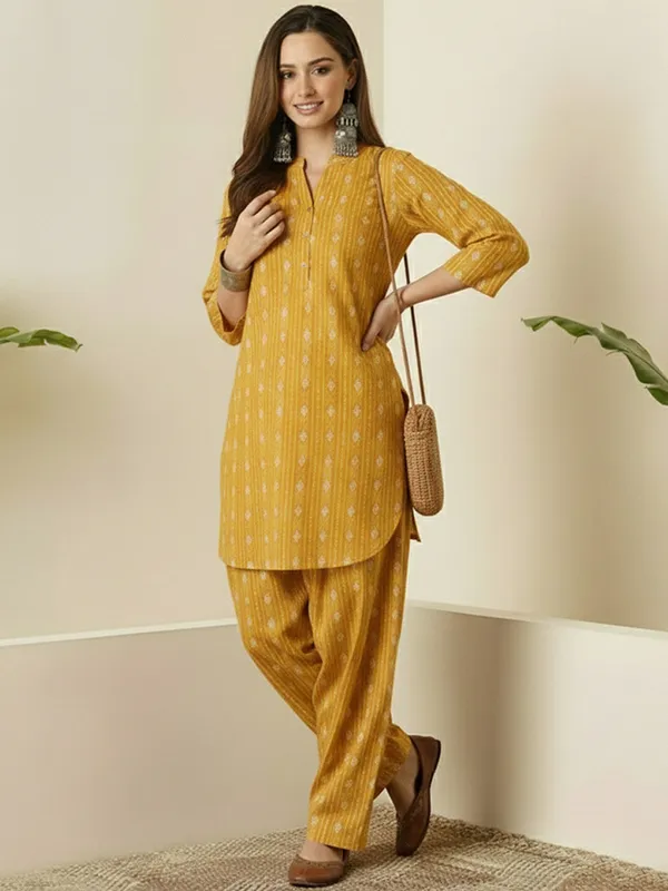 Mustard_Yellow_Embroidered_Kurta_Salwar_Set