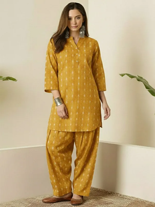 Mustard_Yellow_Embroidered_Kurta_Salwar_Set