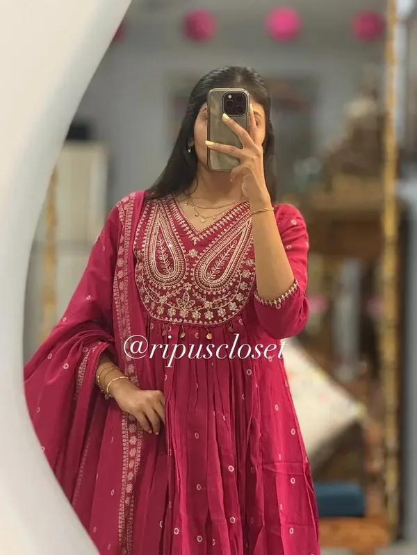 Pink_Cotton_Premium_Kurta_Pant_Set_With_Dupatta_For_Women