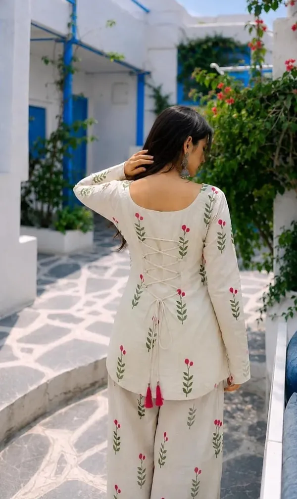 White_Floral_Printed_Kurta_Salwar_Set_with_Pink_Dupatta