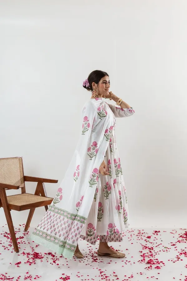 Ivory_Cotton_Premium_Kurta_Pant_Set_With_Dupatta_For_Women