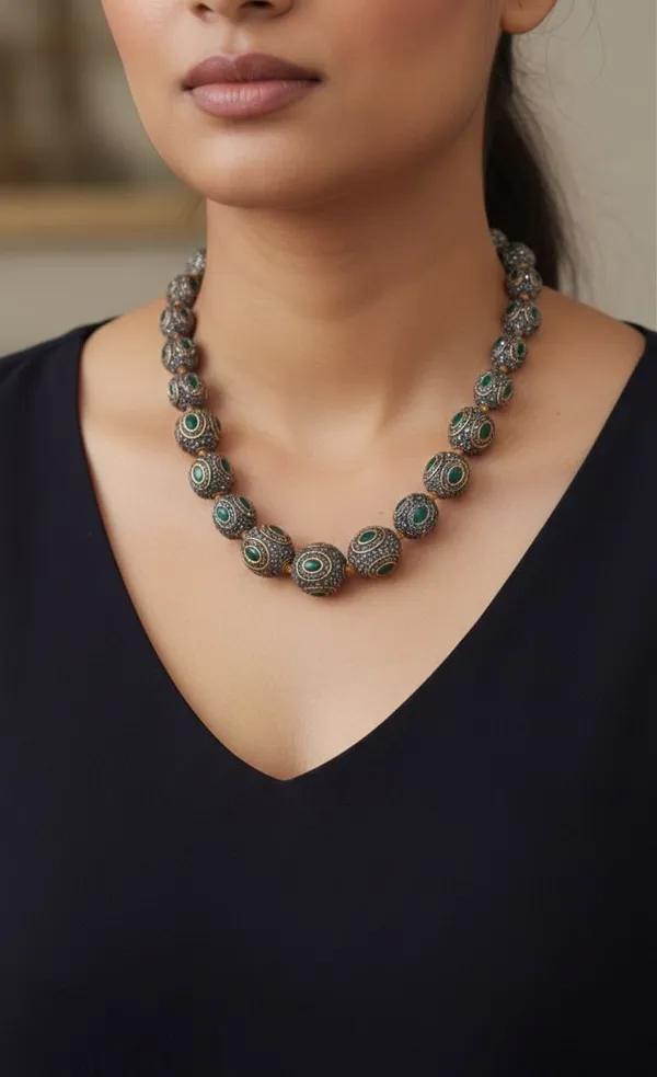 Marquees_antique_diamond_with_Emerald_Green_Stone_Beaded_Necklace_For_Women