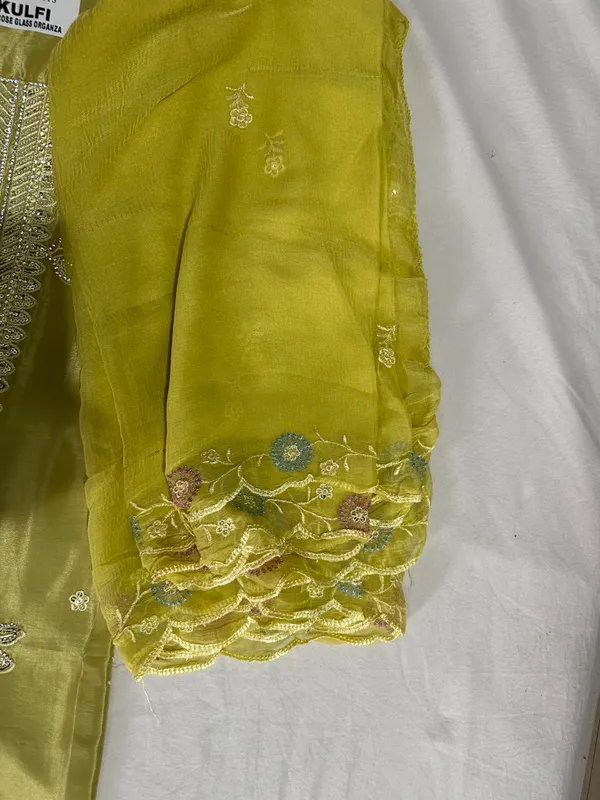 Green_Premium_Jacquard_Unstitched_Suit_Set_For_Women