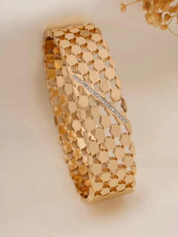 Anti_Tarnish_18k_Gold_Tone_Bracelet
