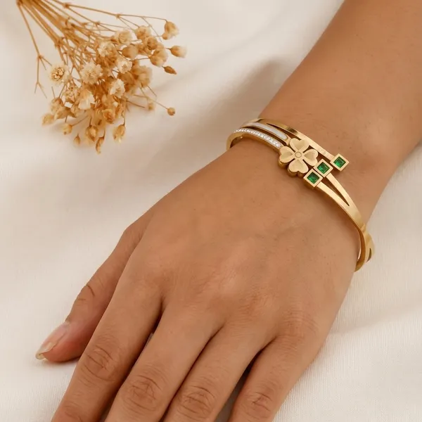 Anti_Tarnish_18k_Gold_Tone_Bracelet