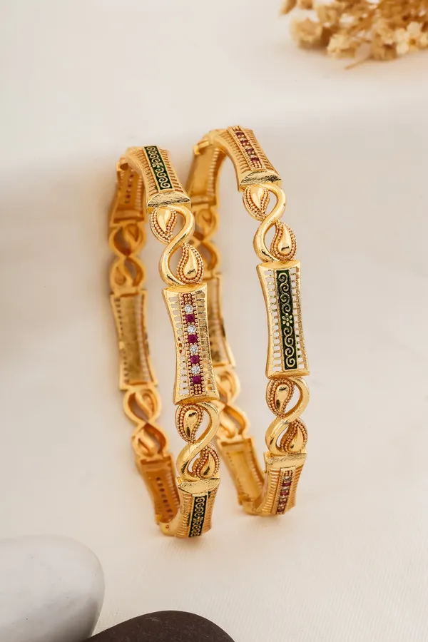 Anti_Tarnish_18k_Gold_Tone_Bangles