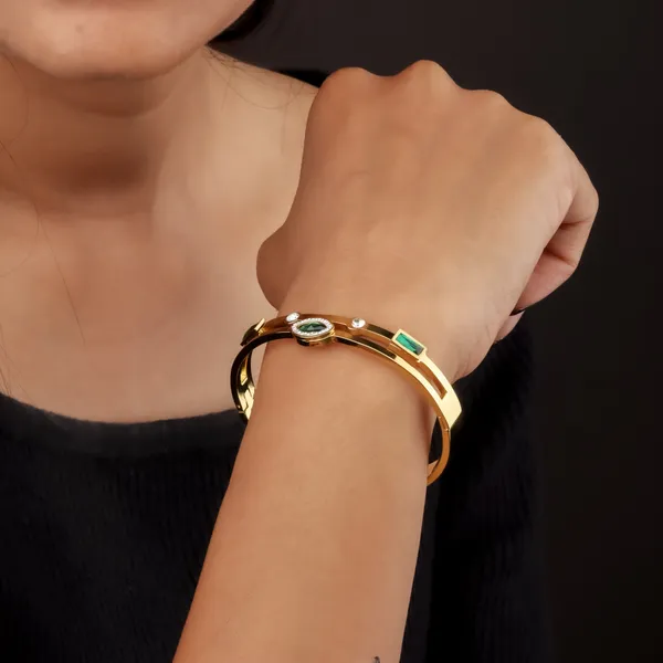 Anti_Tarnish_18k_Gold_Tone_Bracelet