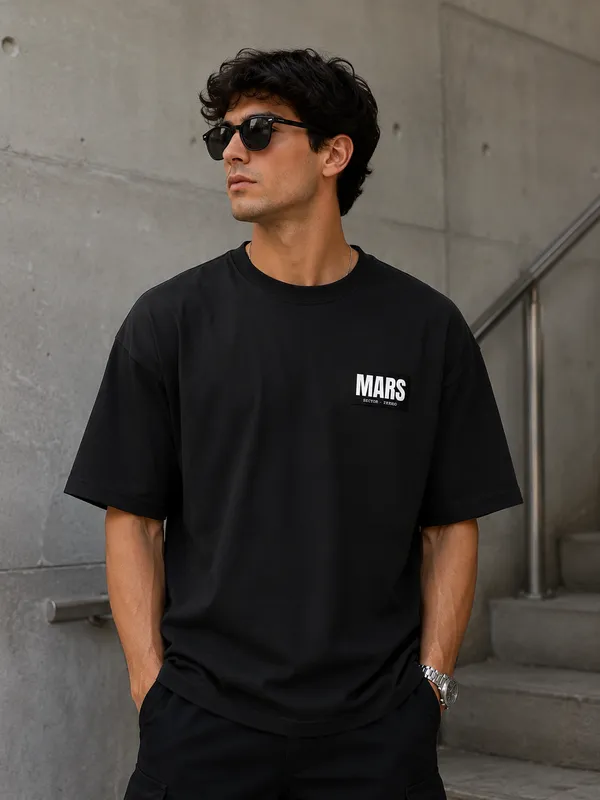 Black_90%Cotton_10%_Poly_Oversized_T-Shirt_For_Men