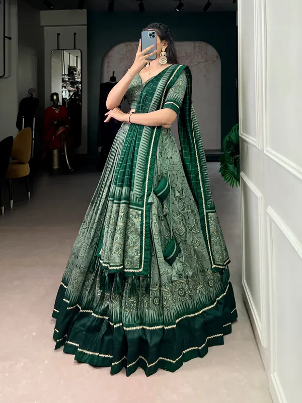 Lehenga_Chol