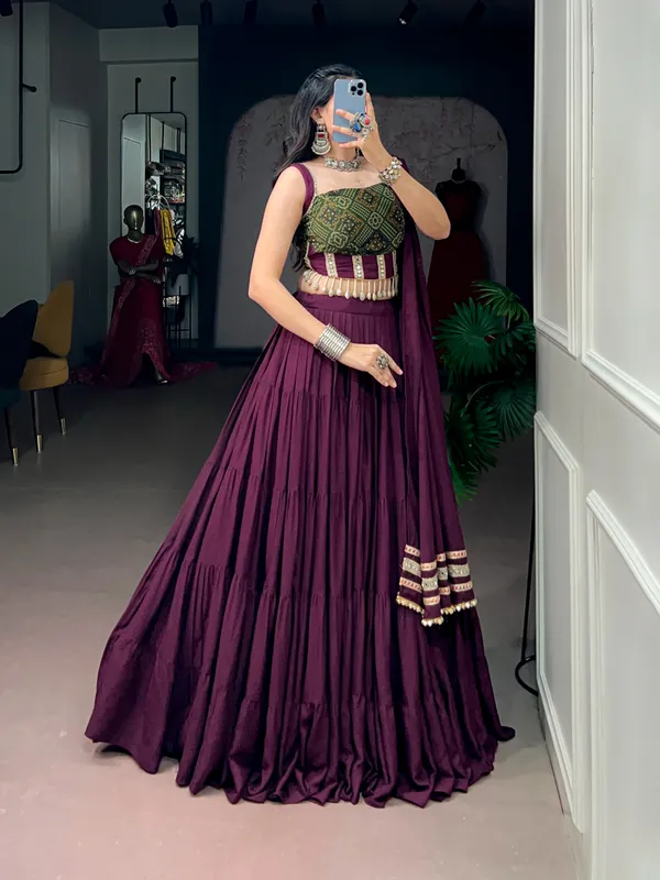 Lehenga,_Blouse,_Dupatta_Set