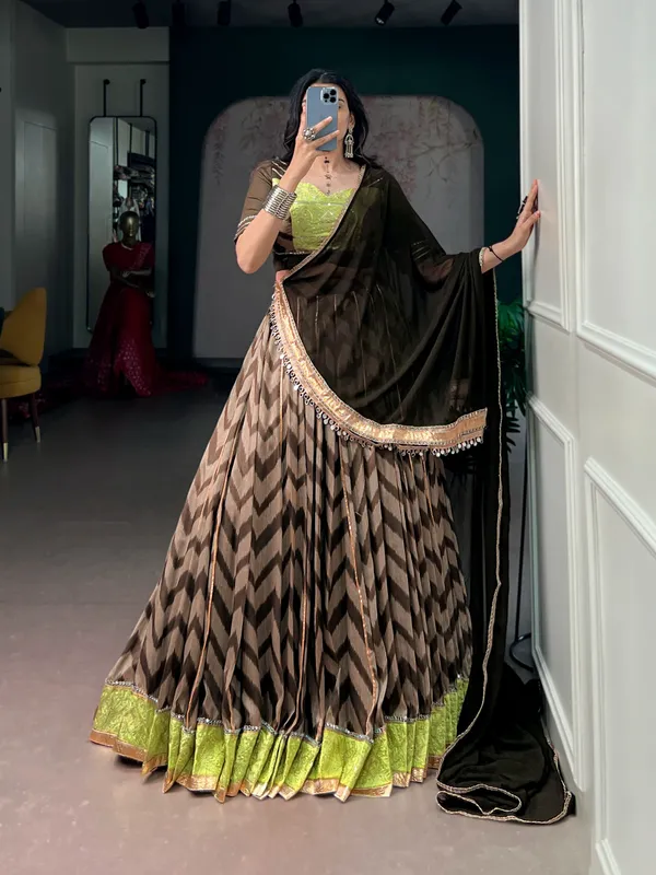 Lehenga,_Blouse,_Dupatta_Set