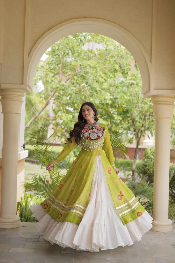 NAVRATRI_COLLECTIONS-2026_