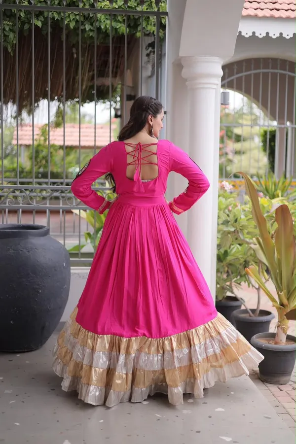 NAVRATRI_GOWN_COLLECTIONS_2026_👜
