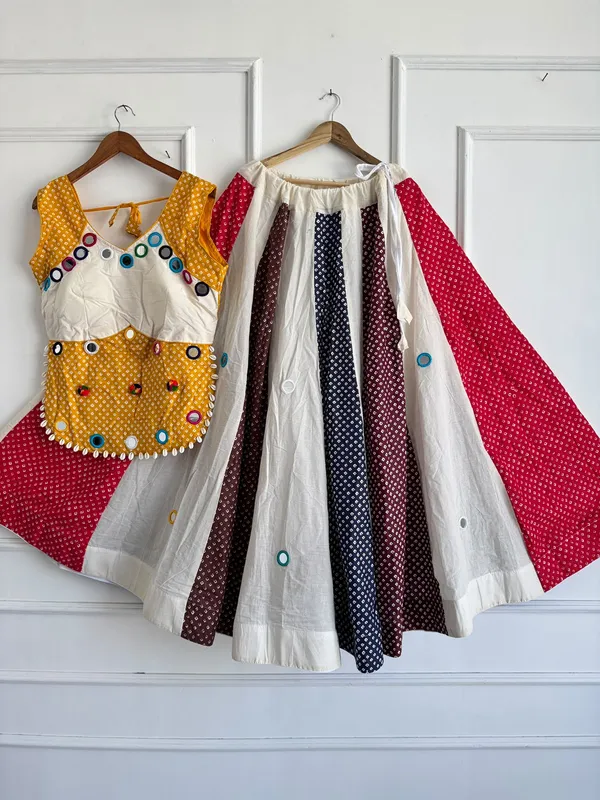 Women,s_Lehenga_Choli_Set_