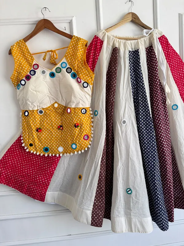 Women,s_Lehenga_Choli_Set_