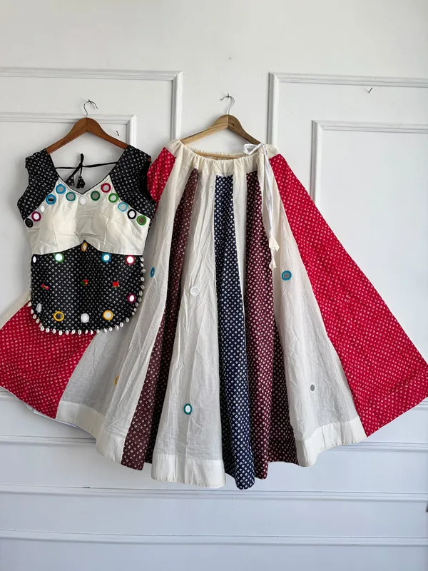 Women,s_Lehenga_Choli_Set_