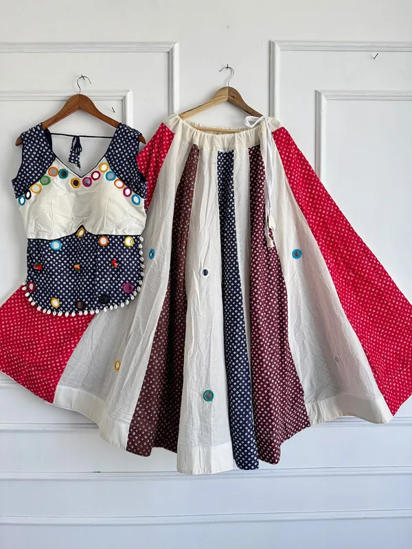 Women,s_Lehenga_Choli_Set_