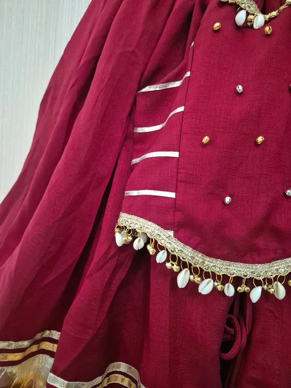 maroon_ghagra_choli_for_little_girls,_halter_neck_blouse,_Indian_ethnic_wear,_kids_lehanga