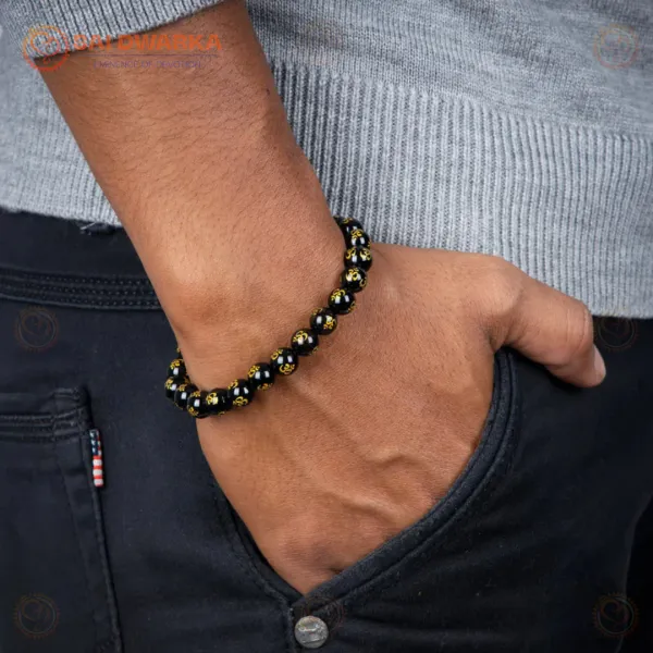 Natural_Black_Onyx_Om_Mani_Bracelet_Gemstone_Bracelet_For_Protection_Inner_Strength_Spiritual_Harmony