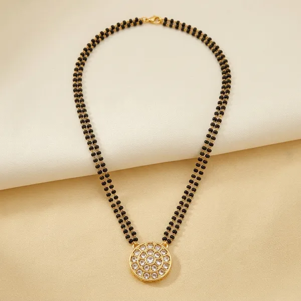 Golden_And_White_Brass_And_Copper_Short_Mangalsutra_For_Women