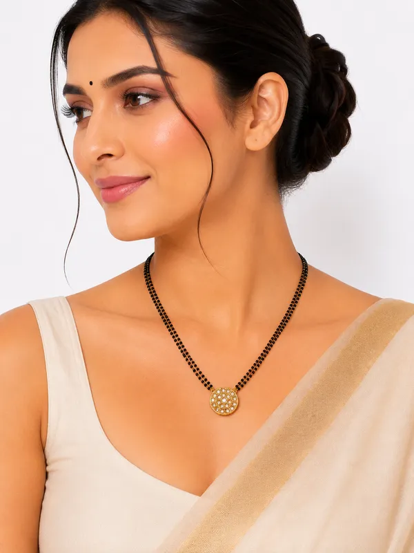 Golden_And_White_Brass_And_Copper_Short_Mangalsutra_For_Women