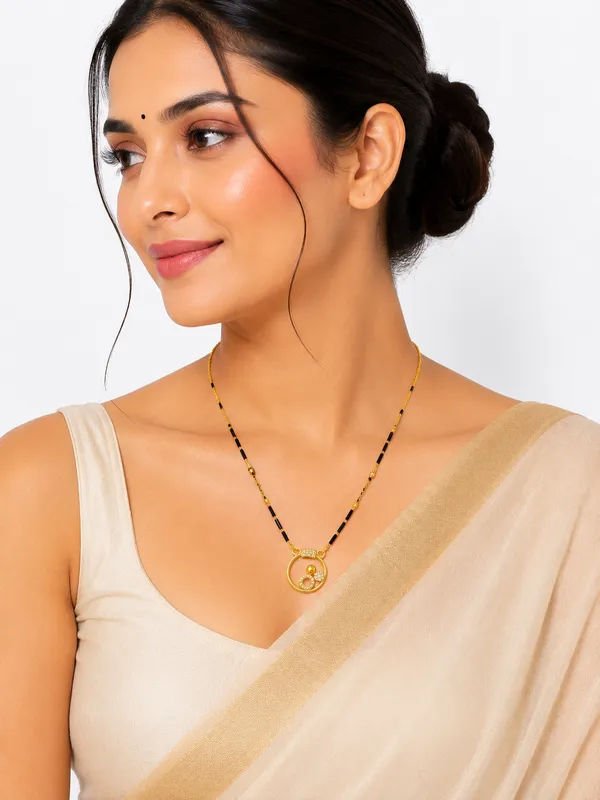 Golden_Brass_And_Copper_Short_Mangalsutra_For_Women
