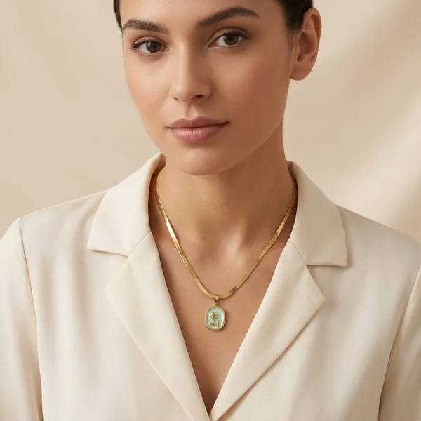 Golden_Stainless_Steel_Anti_Tarnish_Chain_For_Women