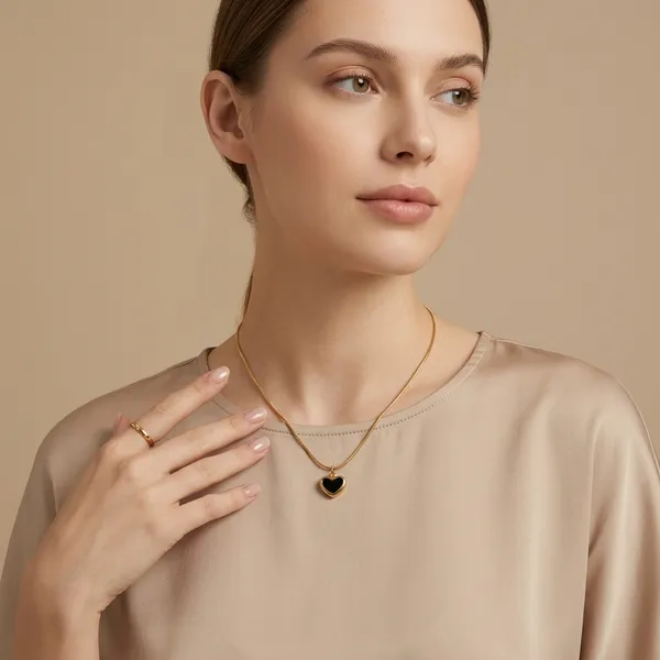 Golden_Stainless_Steel_Anti_Tarnish_Chain_For_Women