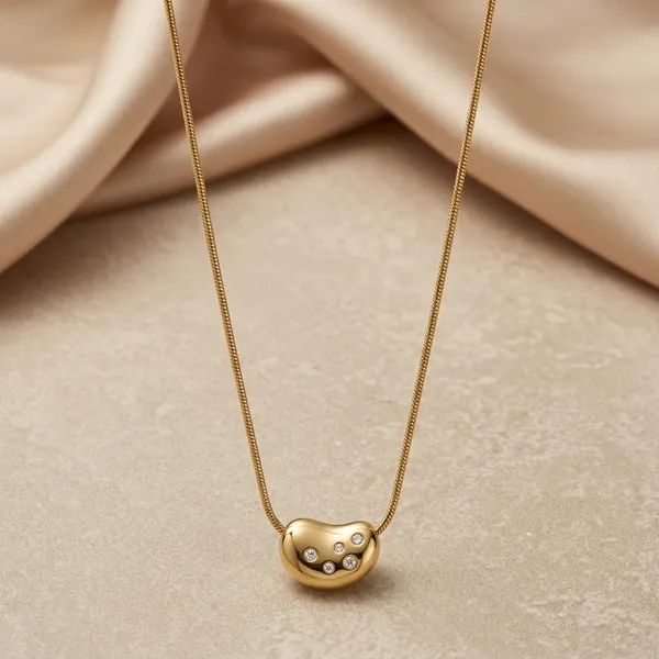 Golden_Stainless_Steel_Anti_Tarnish_Chain_For_Women