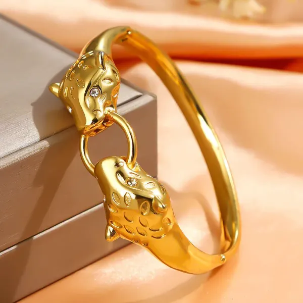 Leopard_Head_With_Diamonds_Elegant_Women_Titanium_Steel_Bracelet