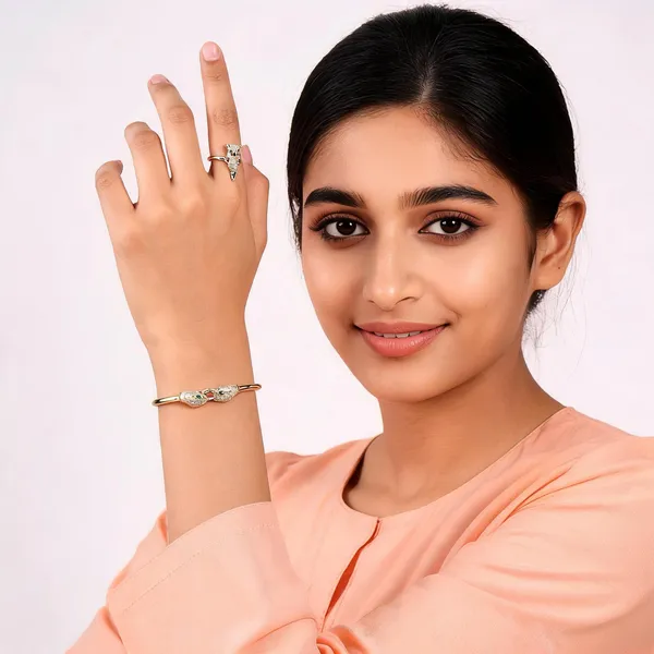 Smart_Panther_Design_Studded_Bracelet_And_Ring_Set_For_Women