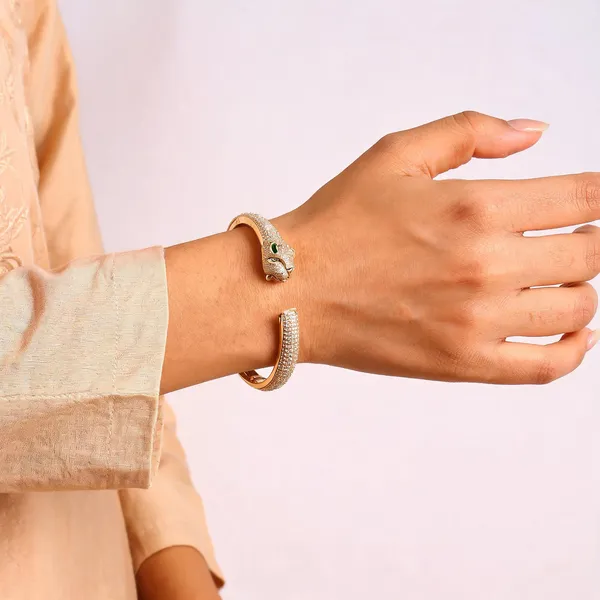 Gold_Toned_Panther_Head_Studded_Cuff_Bracelet_For_Women