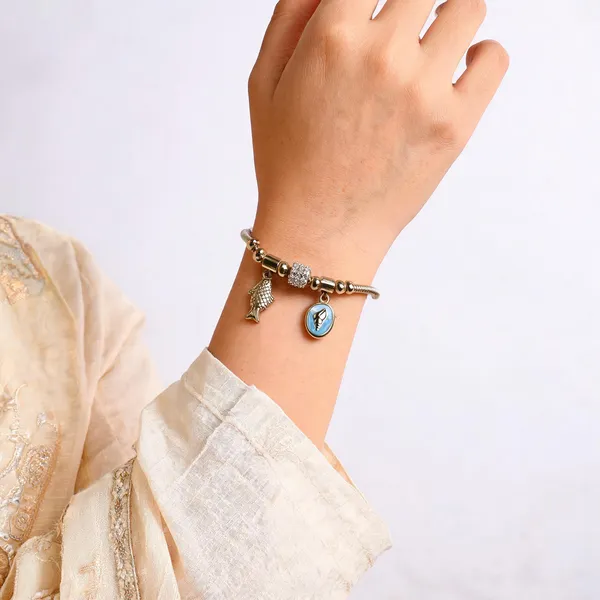 Gold_Toned_Fish_Charm_Bracelet_For_Women