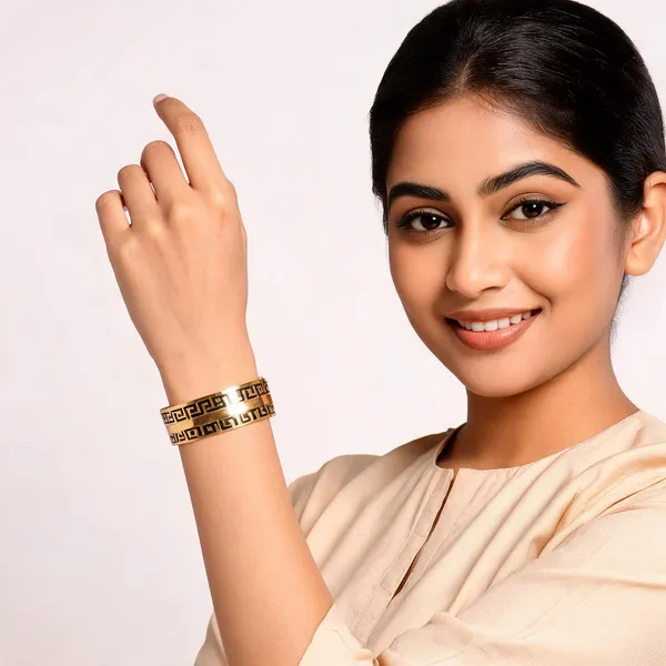 Gold_Toned_Metal_Cuff_Bracelet_For_Women
