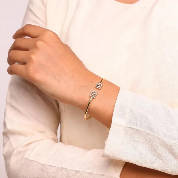 Gold_Toned_Sleek_Cuff_Bracelet_With_Greek_Key_Motif_For_Women