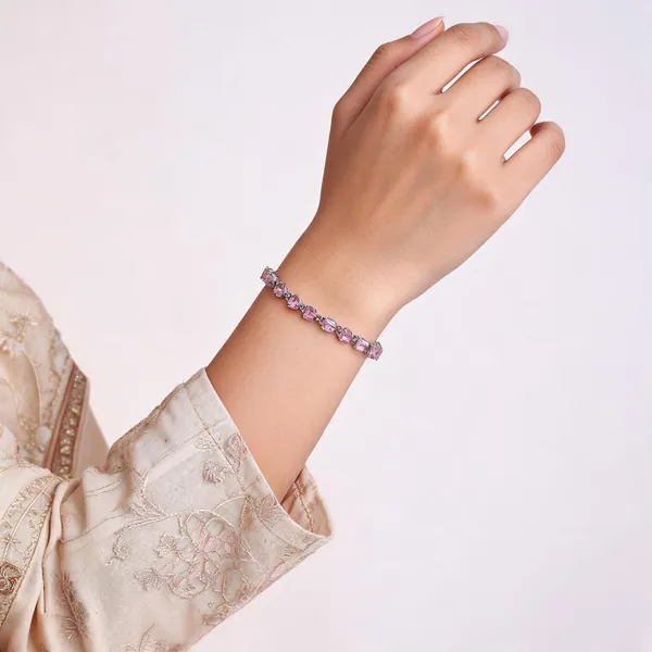 Gold_Toned_Pink_Crystal_Studded_Bracelet_For_Women