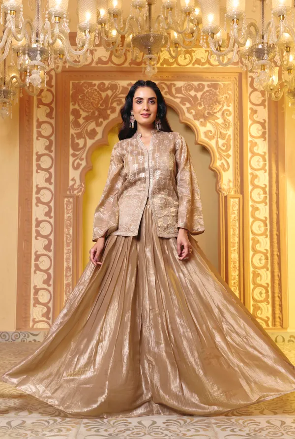 Gold_Georgette_Crush_Fabric_Embroidered_Lehenga_Choli_Top_Skirt_Set_For_Women