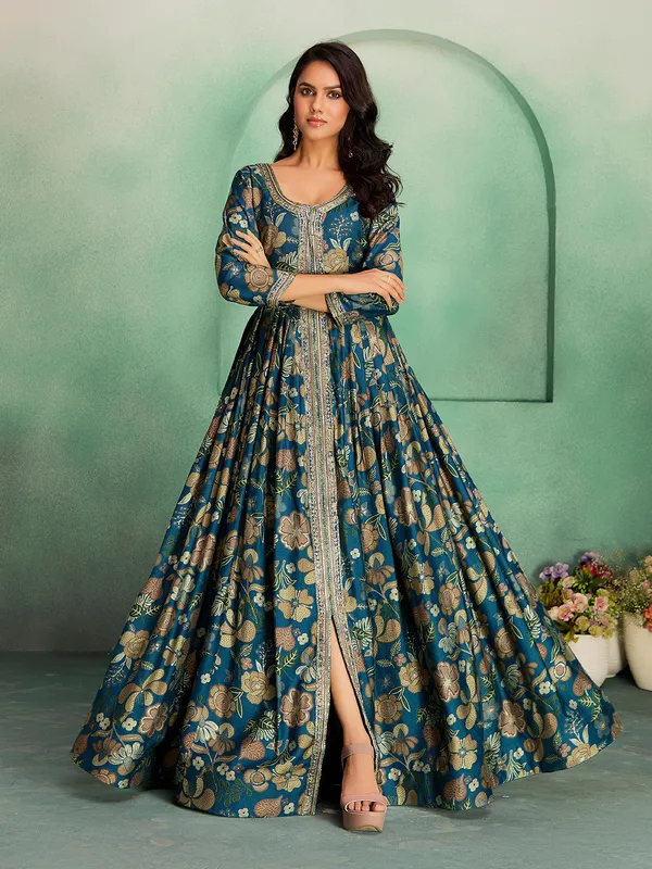 Morpich_Rayon_Flared_Anarkali_Embroidered_Gown_For_Women