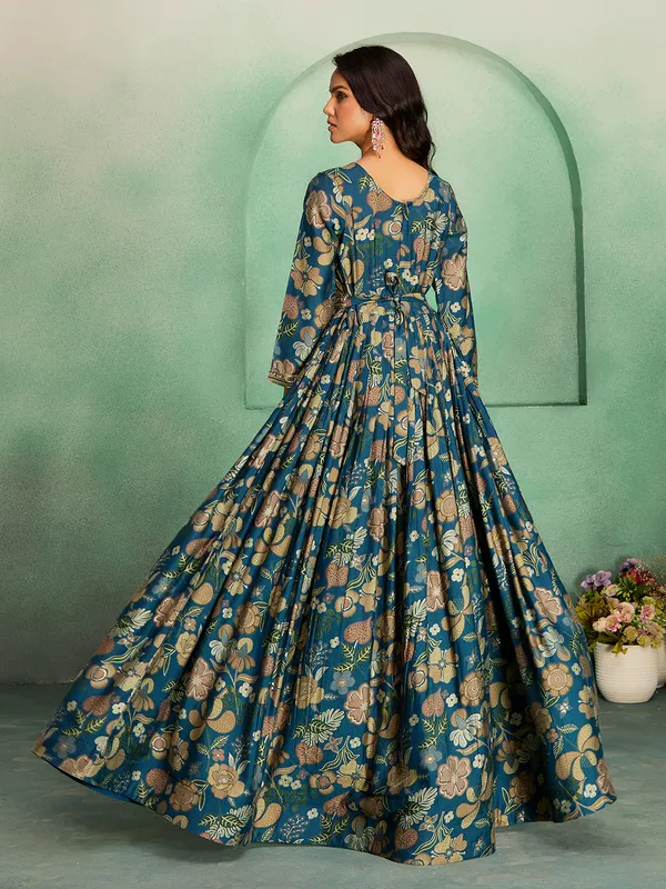 Morpich_Rayon_Flared_Anarkali_Embroidered_Gown_For_Women