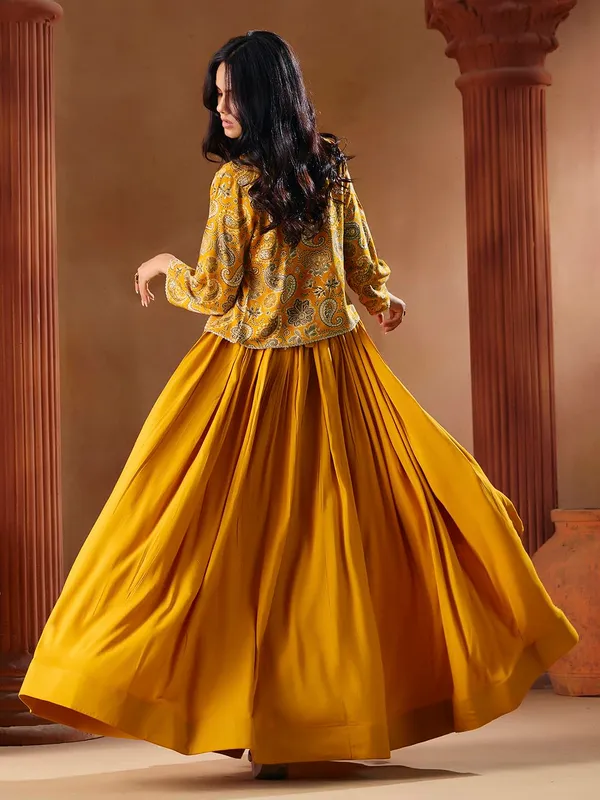 Yellow_Rayon_Printed_Embroidered_Gown_Set_For_Women