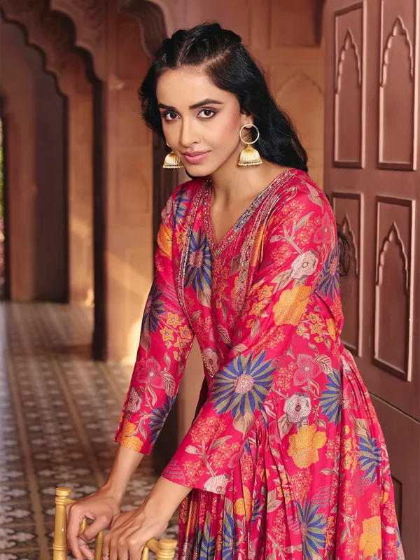 Pink_Georgette_Vatican_Print_Flared_Anarkali_Gown_For_Women