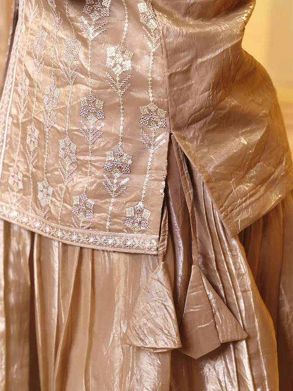Gold_Crush_Fabric_Embroidered_Lehenga_Choli_Top_Skirt_Set_For_Women
