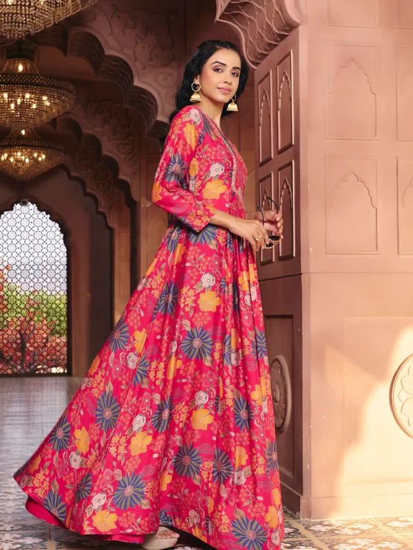 Pink_Georgette_Vatican_Print_Flared_Anarkali_Gown_For_Women