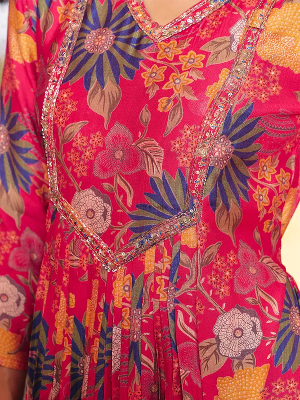 Pink_Georgette_Vatican_Print_Flared_Anarkali_Gown_For_Women