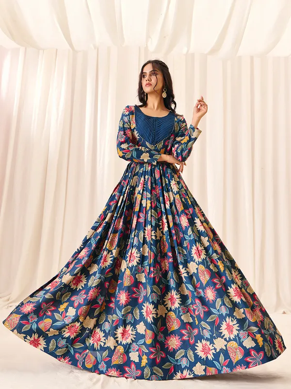 Morpich_Chanderi_Flared_Anarkali_Embroidered_Gown_For_Women