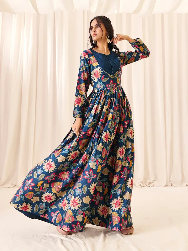 Morpich_Chanderi_Flared_Anarkali_Embroidered_Gown_For_Women
