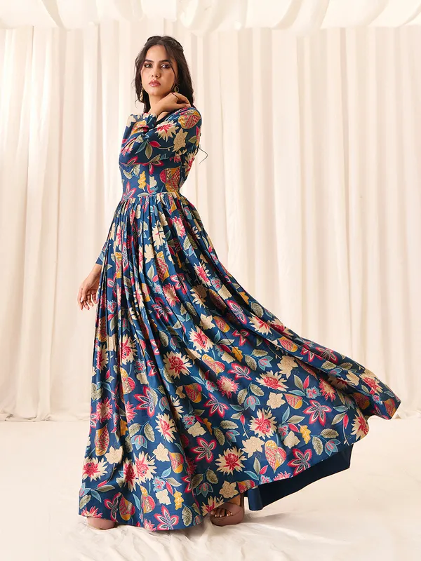 Morpich_Chanderi_Flared_Anarkali_Embroidered_Gown_For_Women