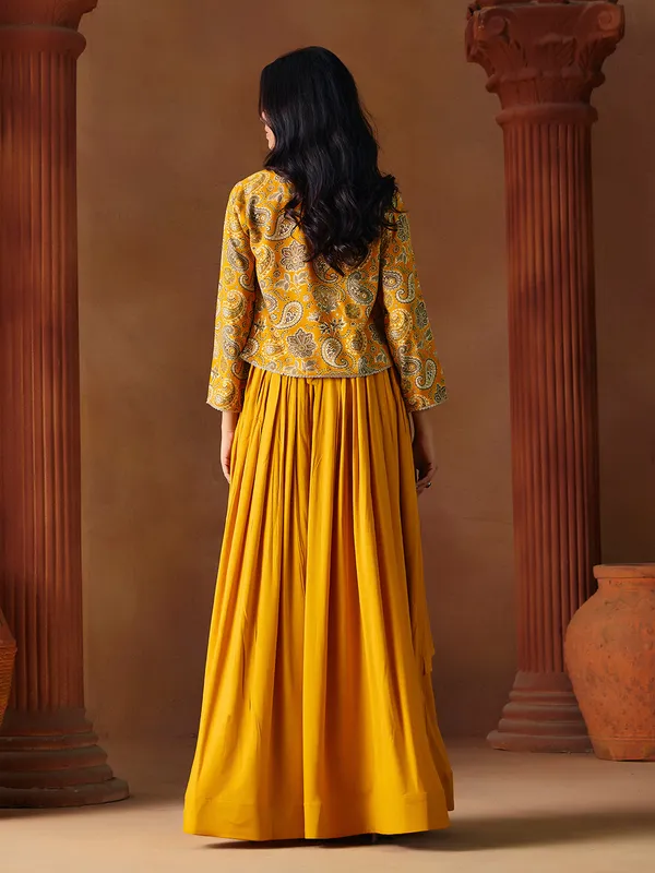 Yellow_Georgette_Rayon_Printed_Embroidered_Gown_Set_For_Women